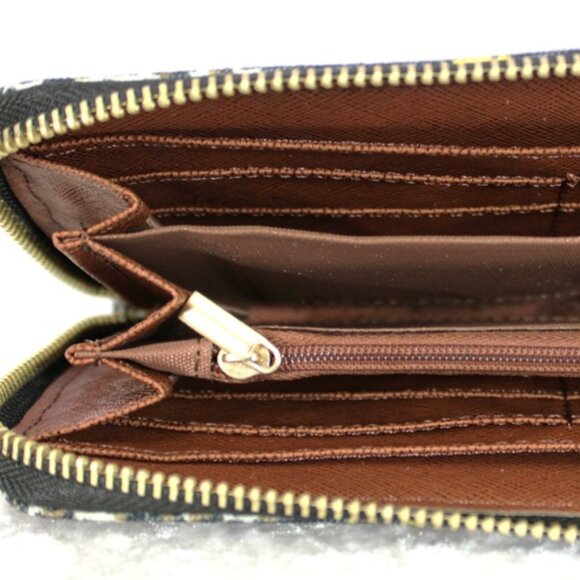 Sunflower and leopard patchwork wristlet and wallet set - Picture 6 of 8